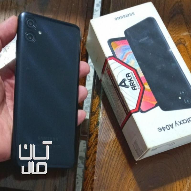 گوشی سامسونگ A04