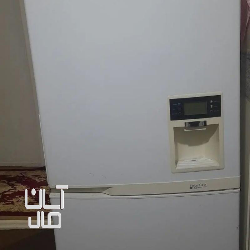 یخچال فریزر اسنوا