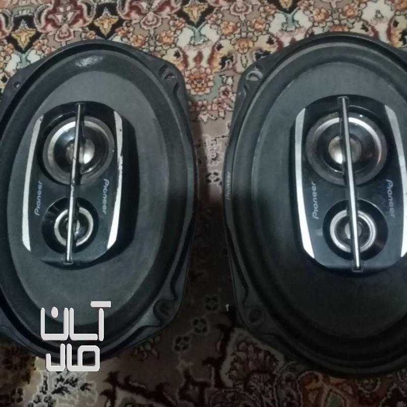 باند پایونر ۶۹۷۵