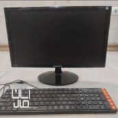 مانیتور ۱۹ تینچ سامسونگ وکیبورد