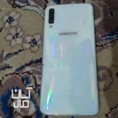 گوشی سامسونگ A70