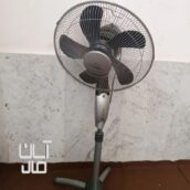 پنکه ایستاده