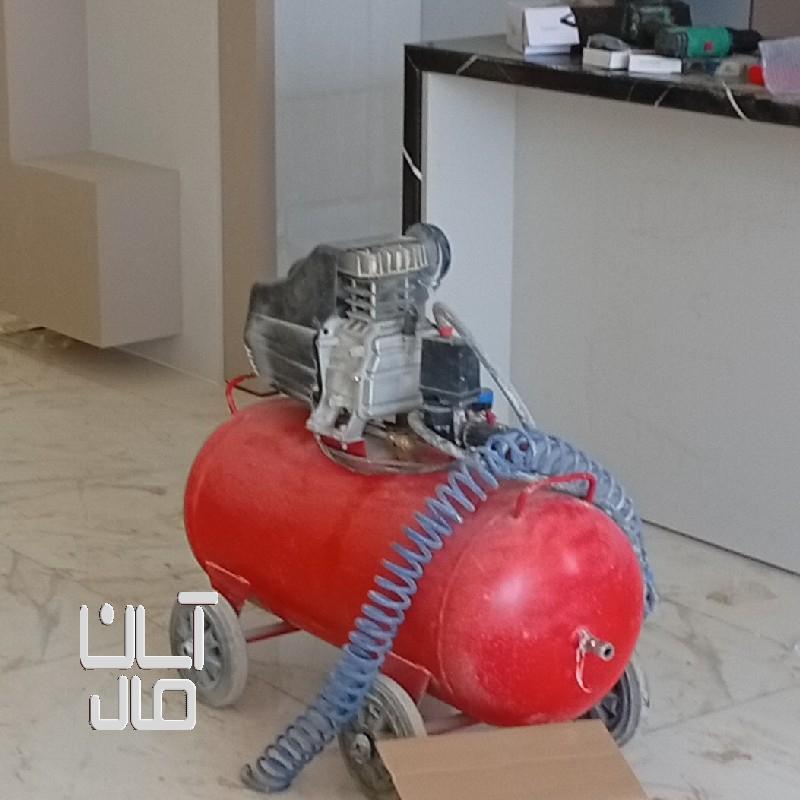 پمپ باد 80لیتری مارک کدخدایی