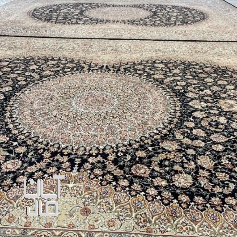 دوعدد فرش ۹ متری