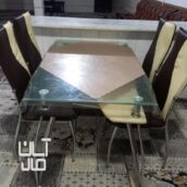 میز ناهارخوری