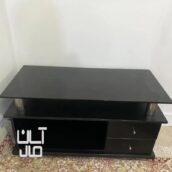 میز تلویزیون شیشه ای