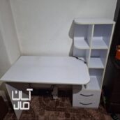 میز کامپیوتر باکتابخانه