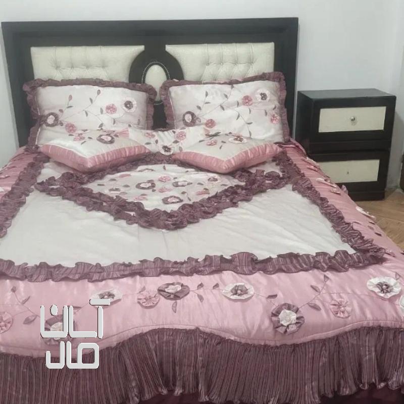 تخت دو نفره