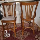 دو عدد صندلی