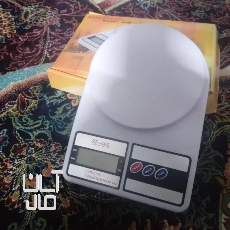 ترازوی آشپزخانه دیجیتالی