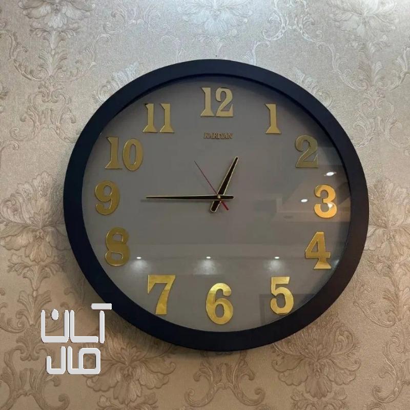 ساعت دیواری