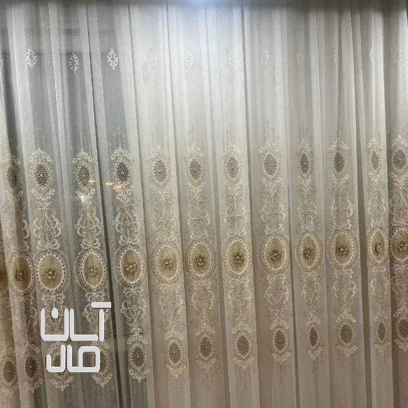 پرده بهمراه چوب پرده