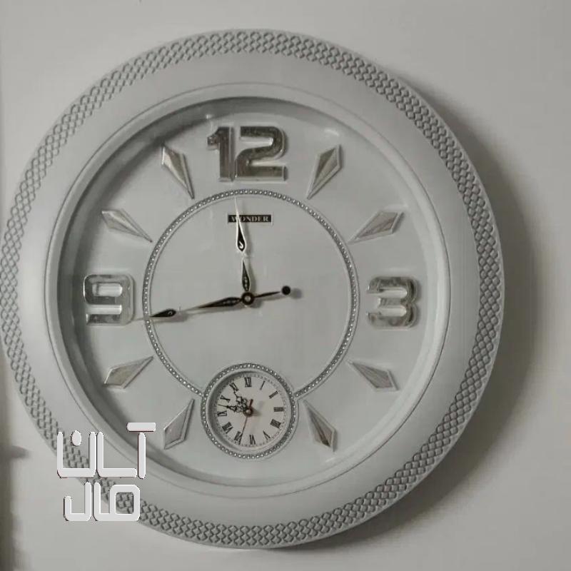 ساعت دیواری