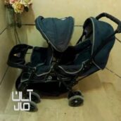 کالسکه دو قلو