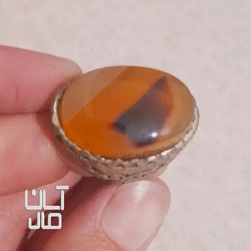 انگشتر عقیق زرد