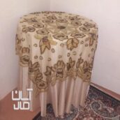 میز خاطره بهمراه رومیزی