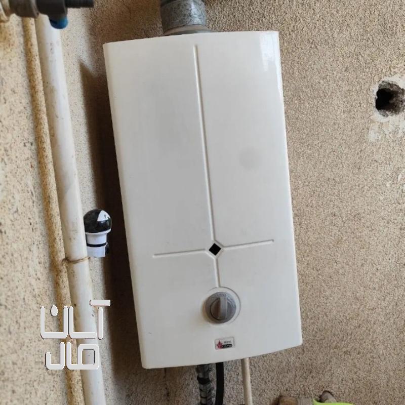 آبگرمکن دیواری