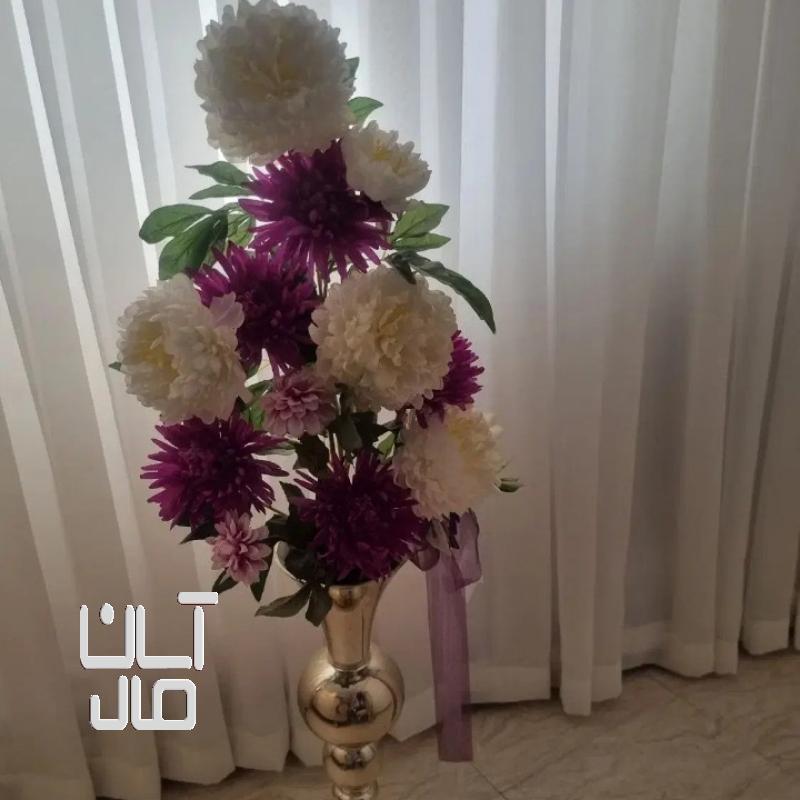 گل وگلدان مصنوعی