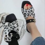 دمپایی یا صندل زنانه