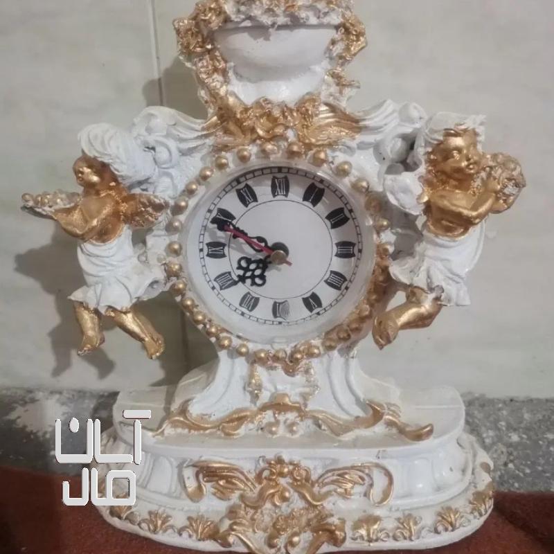 ساعت رومیزی