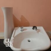 روشویی همراه شیر
