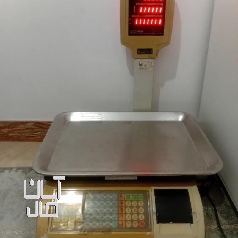 ترازوی دیجیتالی