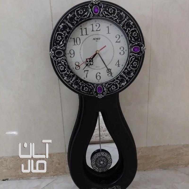 ساعت دیواری