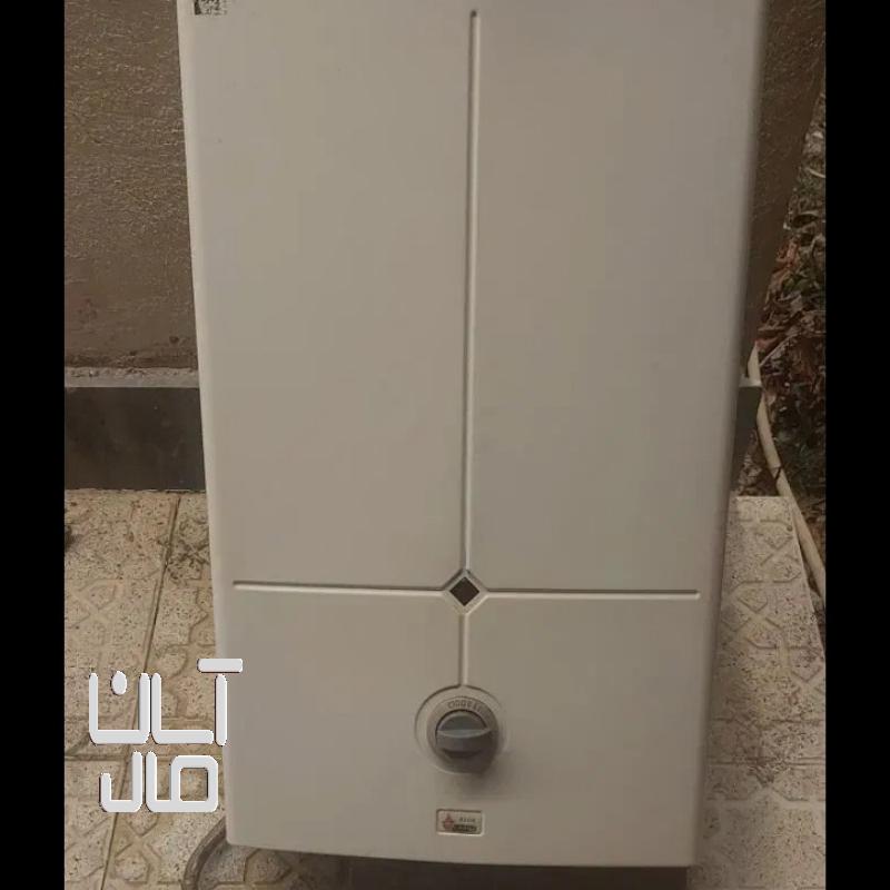 آبگرمکن دیواری