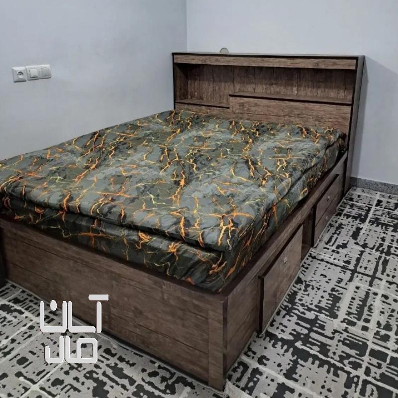 تخت دو نفره