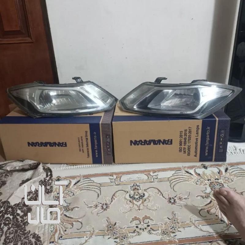 چراغ جلوی ساینا