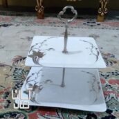 شیرینی خوری دوطبقه