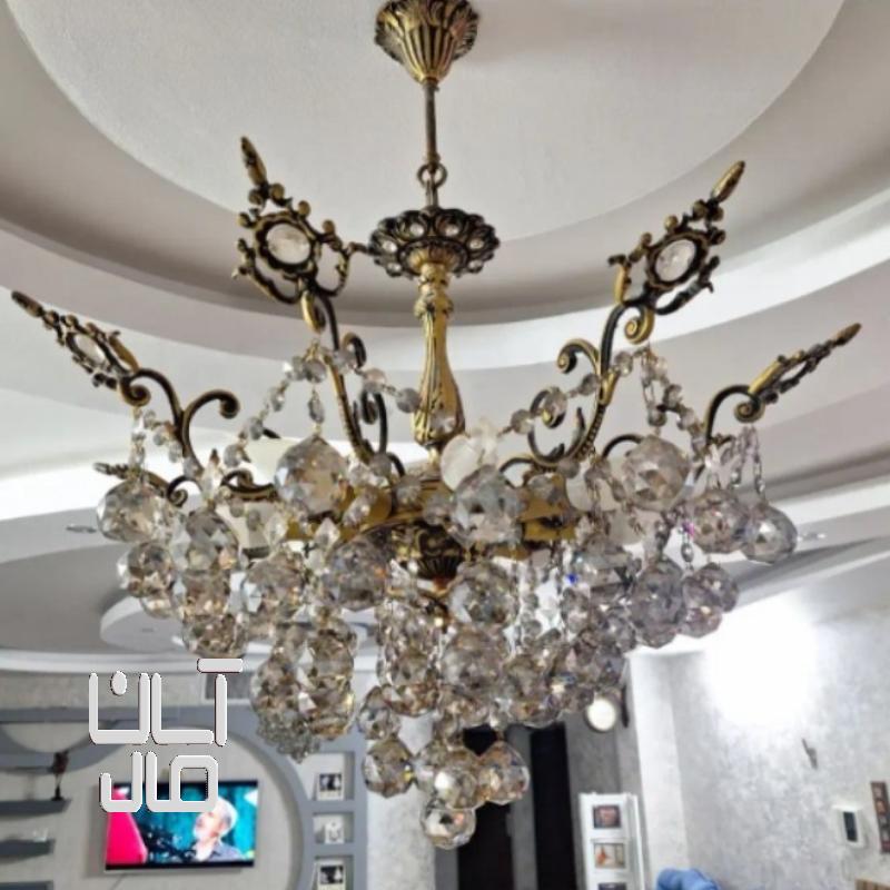 لوستر کریستالی