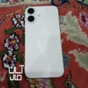 ایفون ۱۶ نرمال