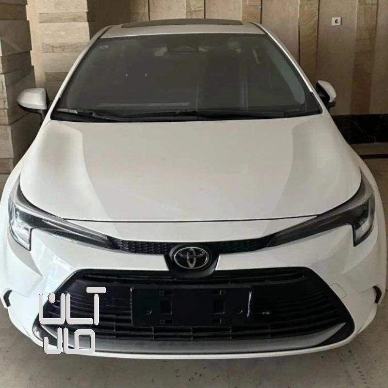 تویاتا لوین هیبریدی