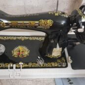 چرخ خیاطی دستی در حد نو سالم و تمیز