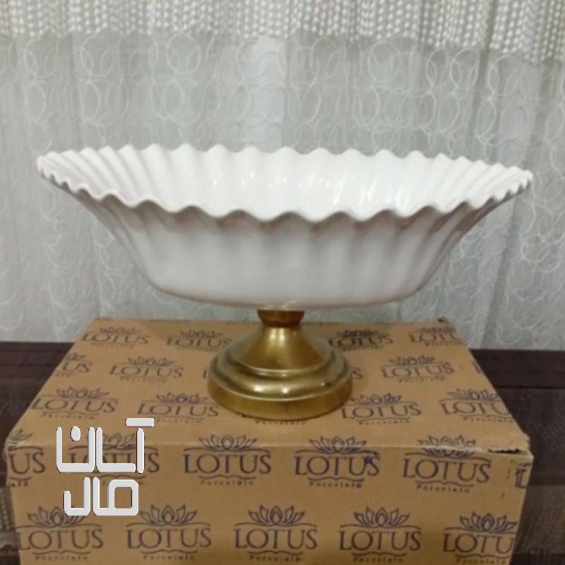 میوه خوری پایه دار