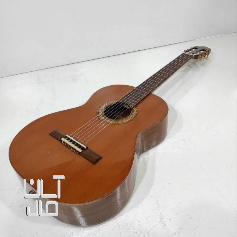 گیتار کلاسیک