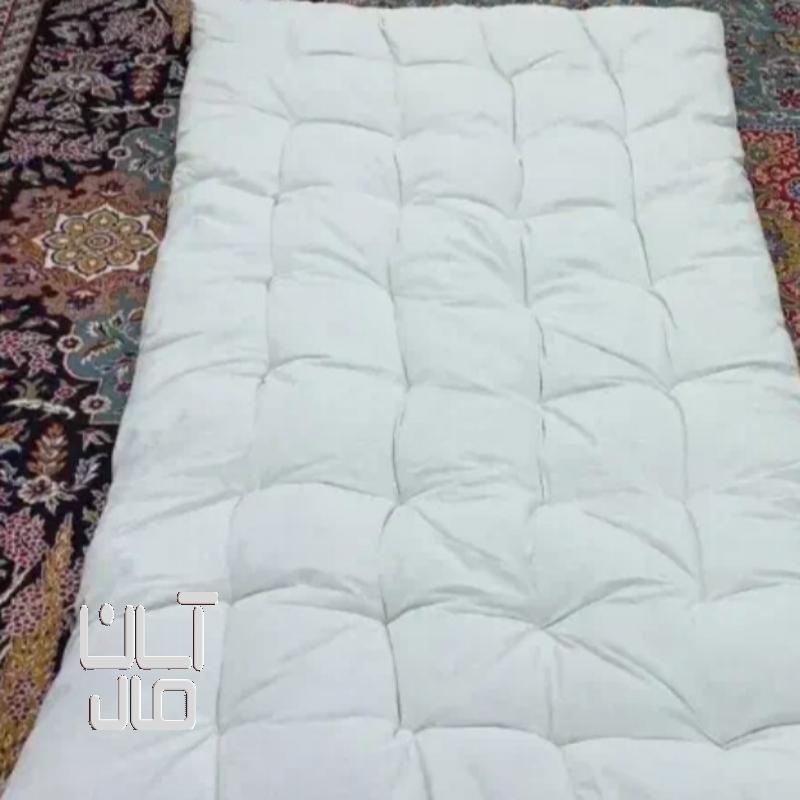 دو عدد تشک پشمی