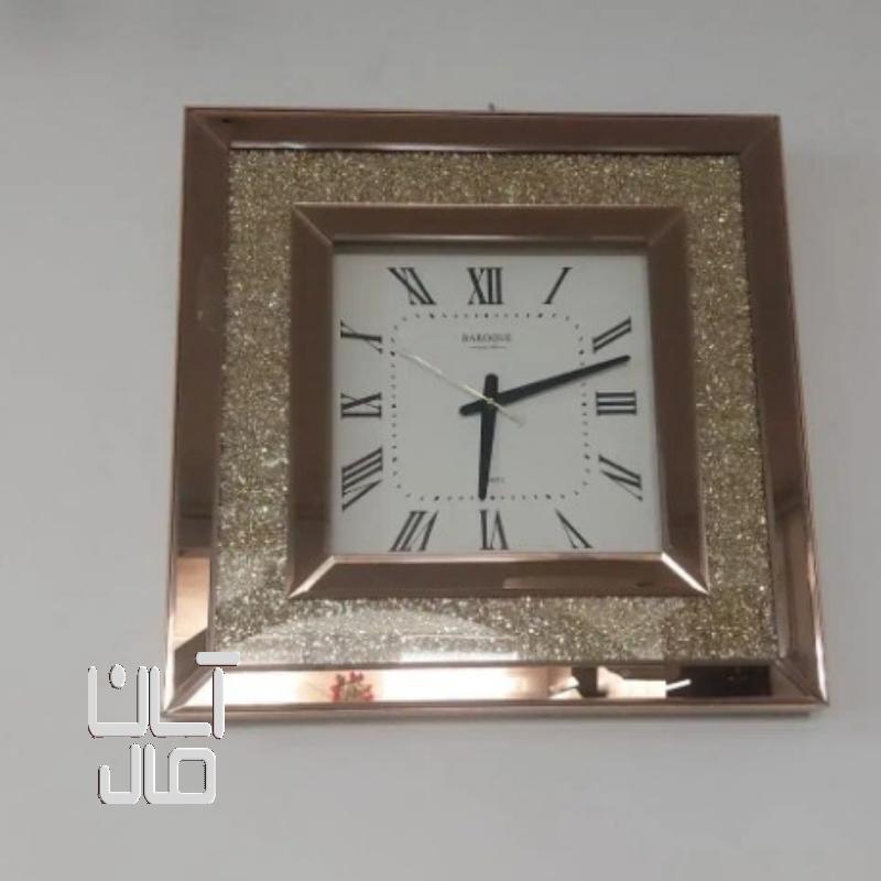 ساعت دیواری