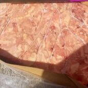 خرده مرغ تازه بسته‌بندی شده