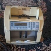 دستگاه پولشمار