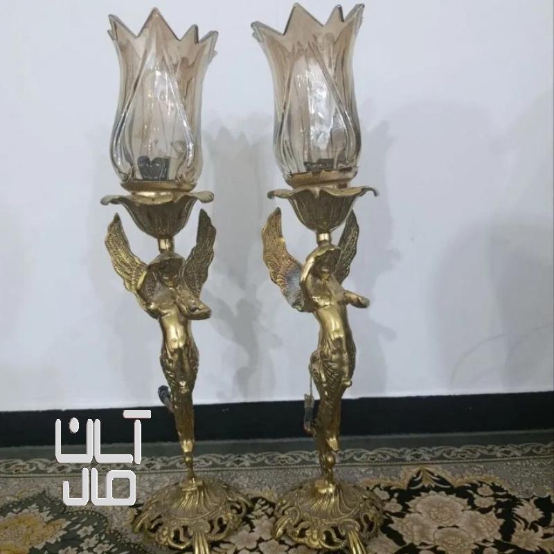 یک جفت شمعدان