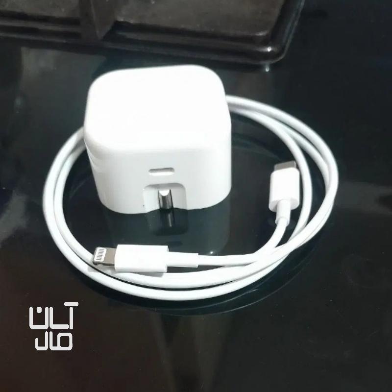 شارژر آیفون ام ۲۰