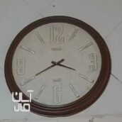 ساعت دیواری