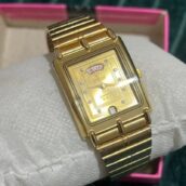 ساعت سویستار