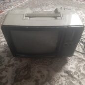 تلویزیون قدیمی سیاه سفید 23 اینج شهاب نو تمیز