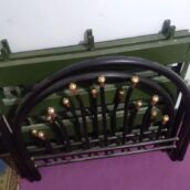 تخت یکنفره فلزی