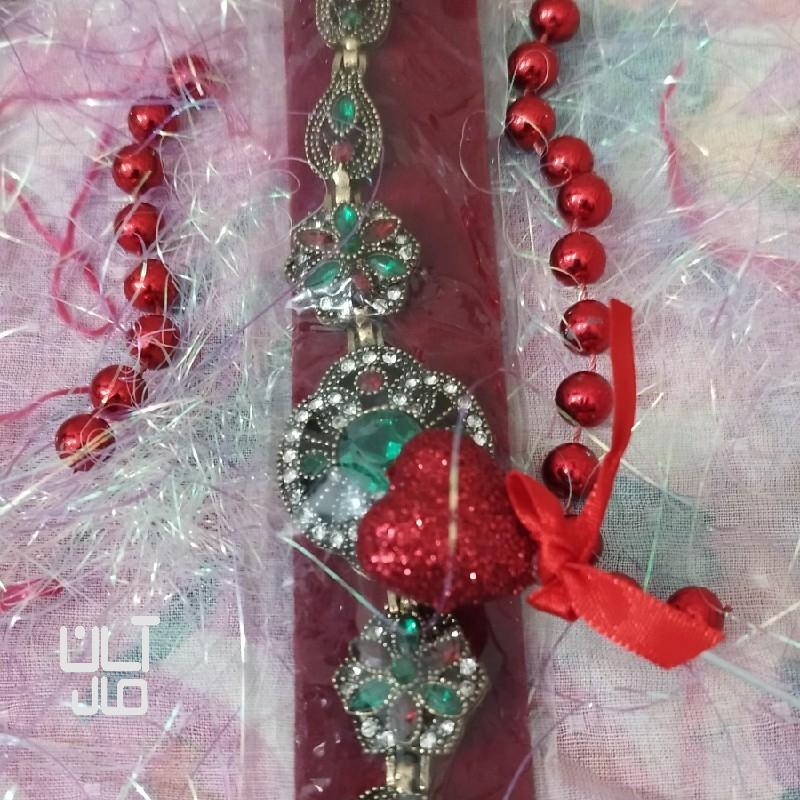 فروش یک عدد دستبند دخترانه پر نگین