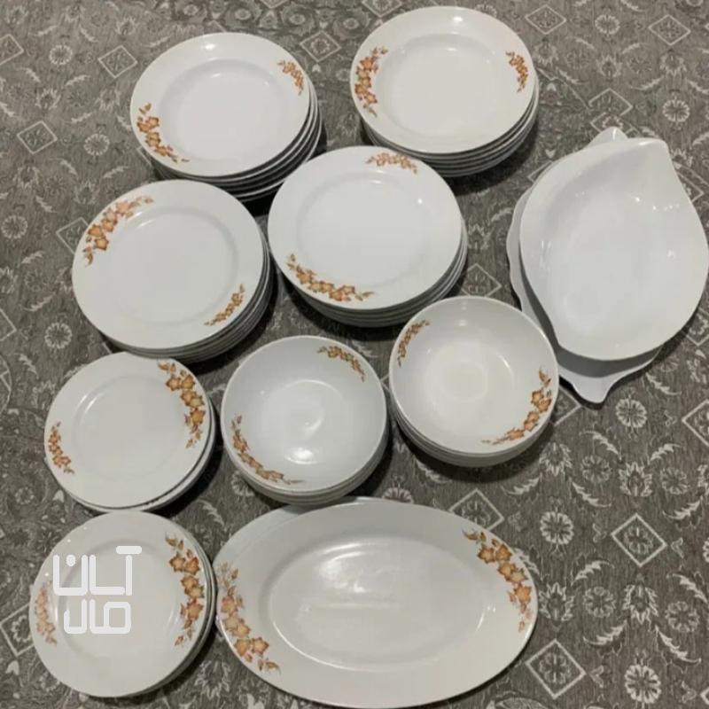 سرویس چینی ۱۲نفره