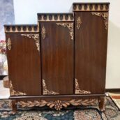 جاکفشی سه طبقه